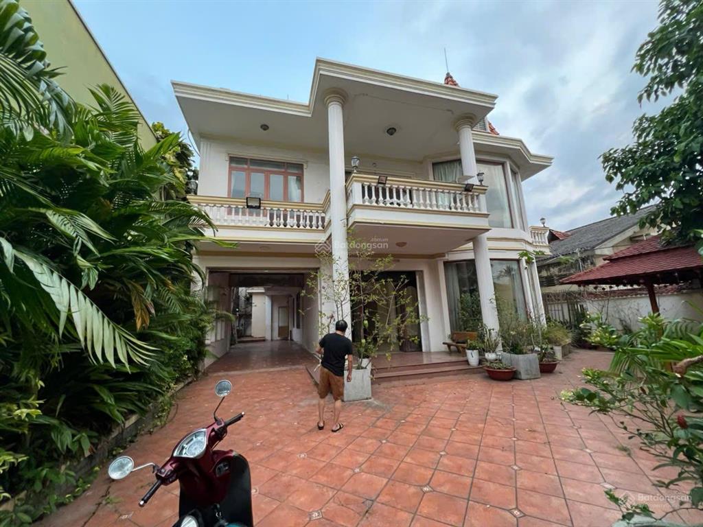 Cho thuê biệt thự 57 nguyễn đăng giai, phường thảo điền