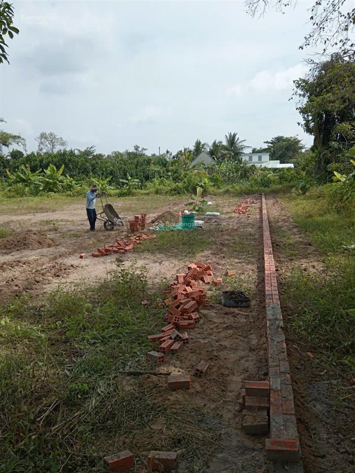 Bán đất xã mỹ long, huyện cao lãnh sổ đỏ, phân lô từng nền, kết hợp với các bạn môi giới 2.5%