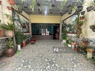 Duy nhất 1 căn nhà chủ cần bán gấp để chuyển nơi ở 
căn nhà cấp 4 đầy đủ công năng