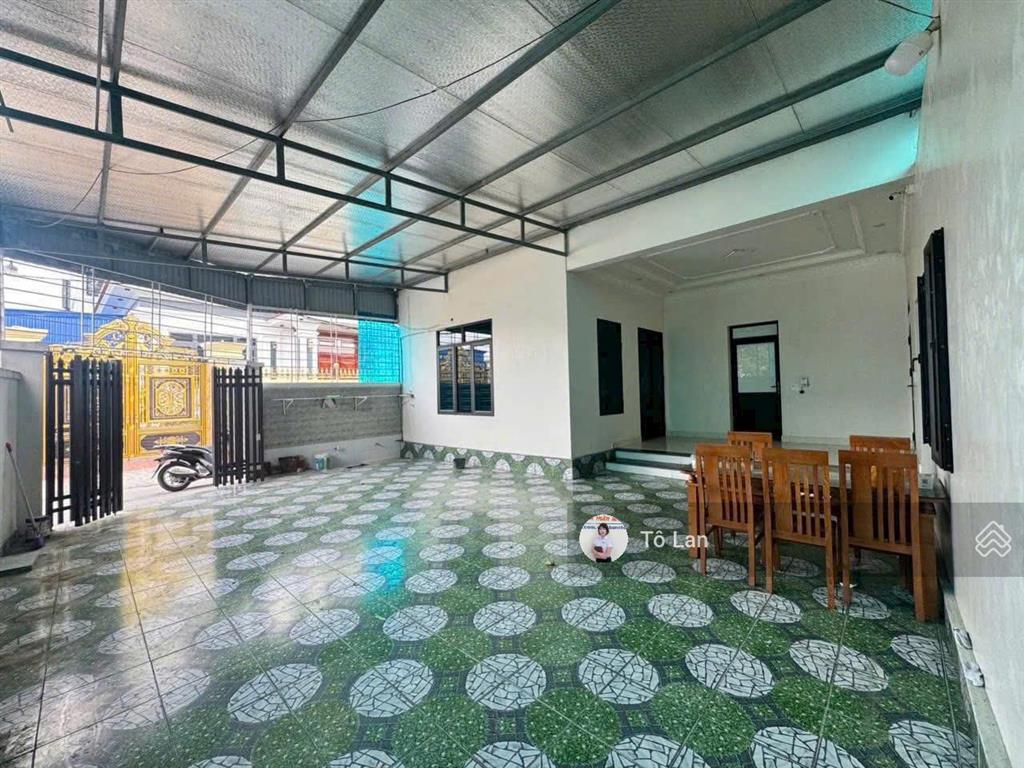 Chính chủ gửi bán căn nhà đẹp tại đông môn  hoà bình  hp chỉ nhỉnh 2ty