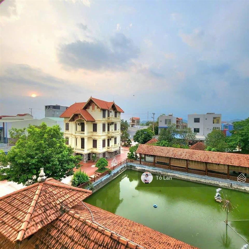 Cần chuyển nhượng trung tâm tiệp cưới hồng ngọc .ngũ lão ,phường bạch đằng .thành phố hải phòng