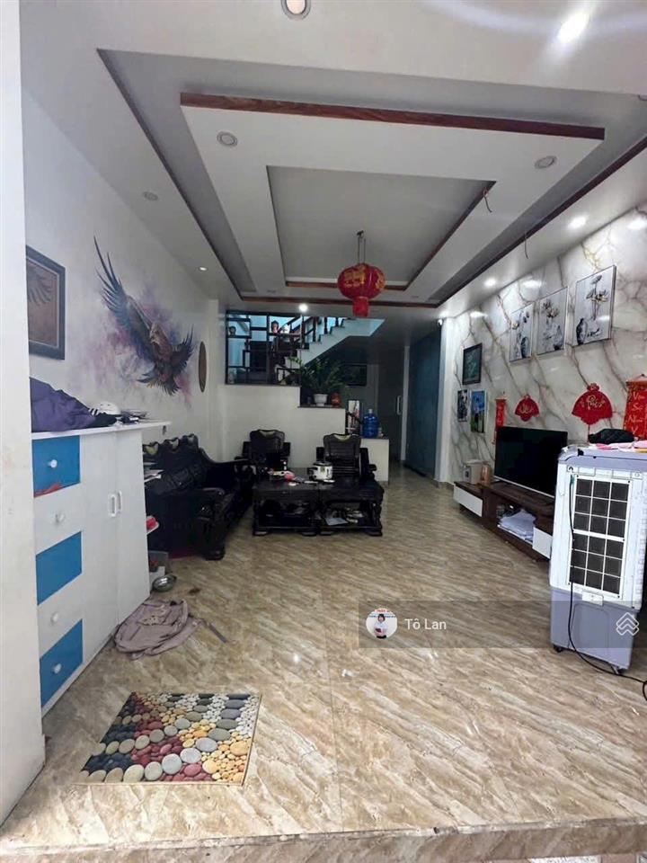 Chính chủ cần tiền bán gấp căn nhà 2,5 tầng tại thiên hương  hp