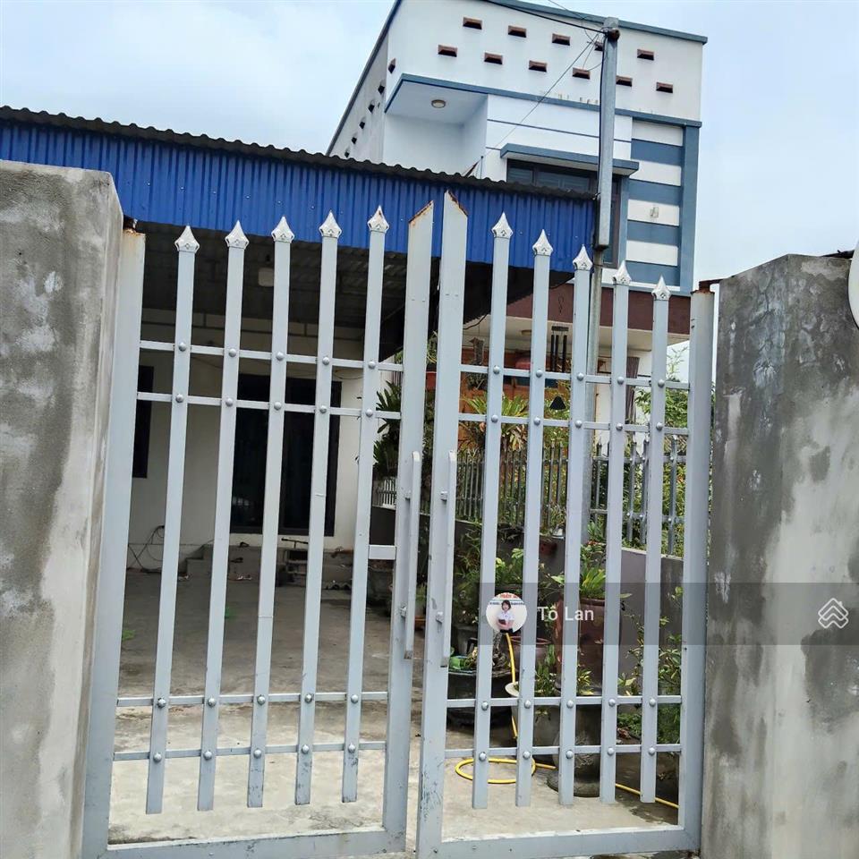 Bán đất tặng nhà ngay xã hợp thành nay là phường lê ích mộc chỉ có 2 tỷ 1xx