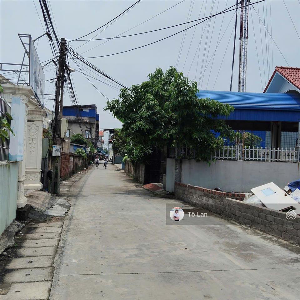 Bán đất tặng nhà ngay xã hợp thành nay là phường lê ích mộc chỉ có 2 tỷ 1xx