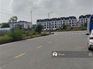 Giảm giá sốc lô góc tđc hoa động thủy nguyên hải phòng dt 78 m đường thông rộng 23 m
ngay bên cạnh
