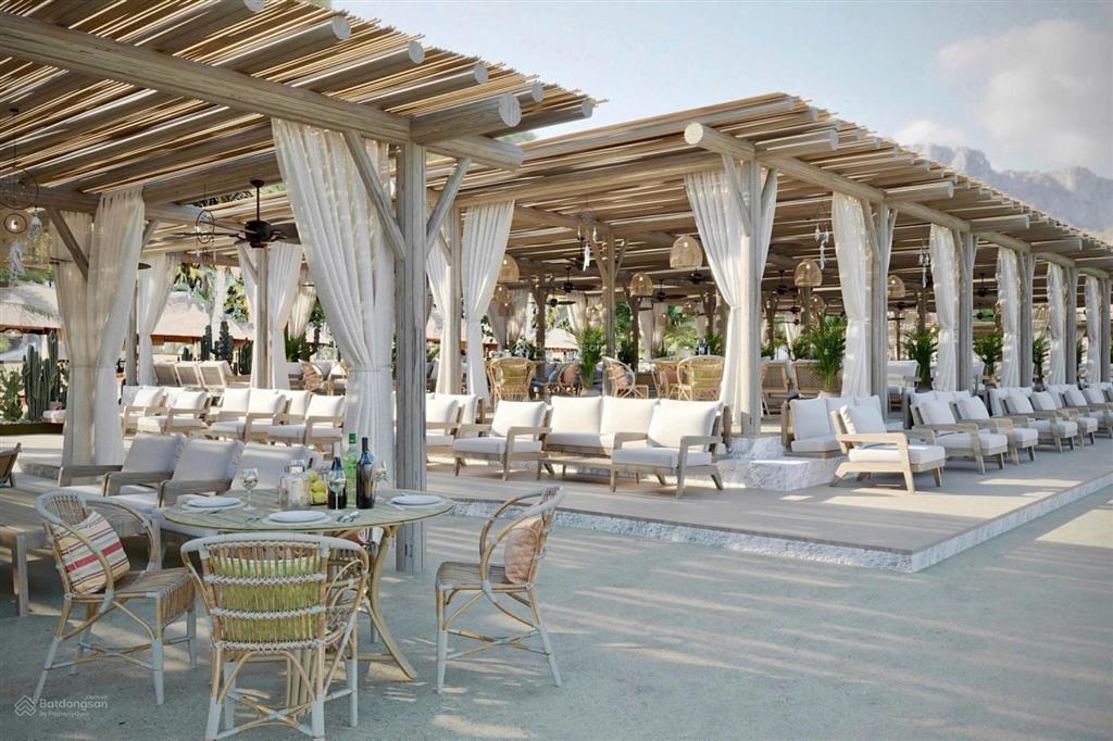 Suất nội bộ  bán căn nhà phố 165m2  1 trệt 2 lầu có hồ bơi riêng cùng 36 đại tiện ích