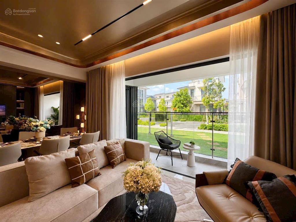 Bán căn hộ tại the sun avenue  quận 2   e hỗ trợ xem nhà ạ