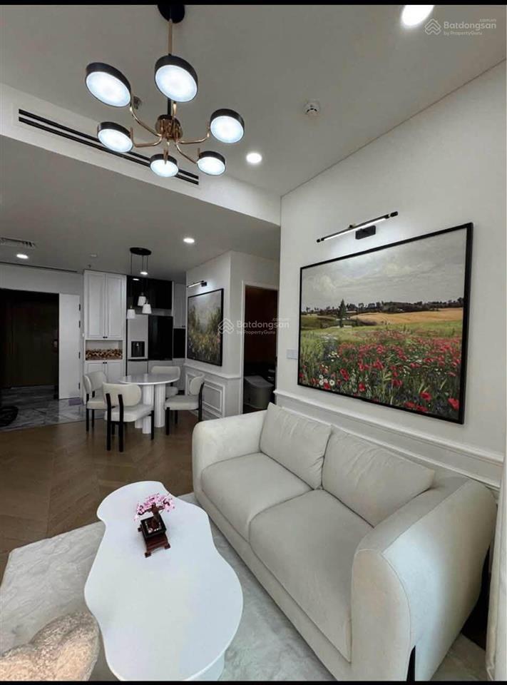 Siêu phẩm 2pn cực sang  còn trống dọn vào ngay tại lumière riverside
