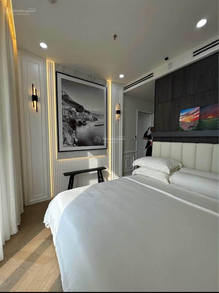 Siêu phẩm 2pn cực sang  còn trống dọn vào ngay tại lumière riverside