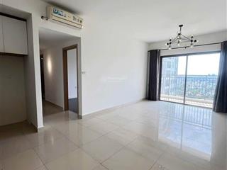 Cho thuê căn 3pn  nội thất cơ bản giá 19tr tại the sun avenue, trống sẵn  chính chủ