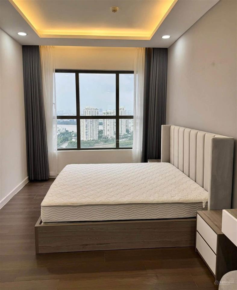 Cho thuê 2pn2wc giá 18tr tại the sun avenue, quận 2  có chỗ đậu ô tô, tiện ích full