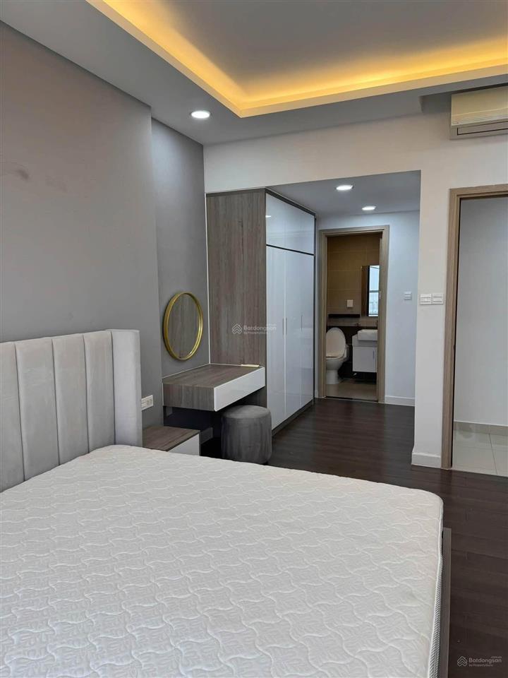 Cho thuê 2pn2wc giá 18tr tại the sun avenue, quận 2  có chỗ đậu ô tô, tiện ích full