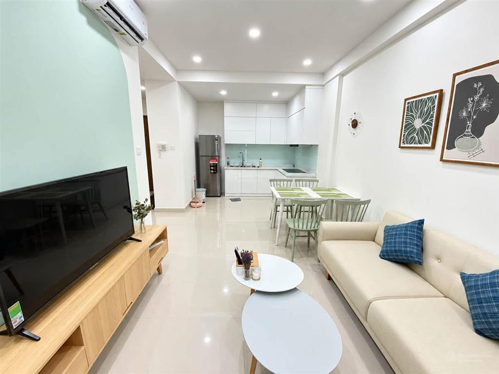 Cho thuê 2pn đẹp tại the sun avenue, 18tr, xem nhà nhanh chóng
