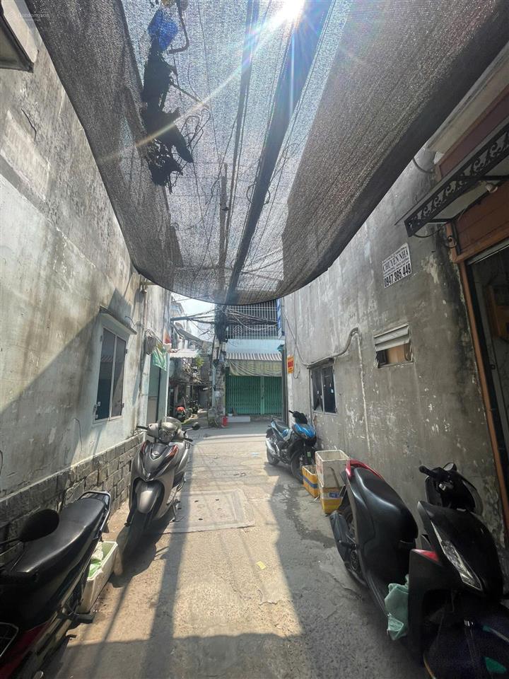 Nhà giá rẻ 237 phạm văn chiêu p.14 gò vấp  1.53 tỷ có nhà 1 lầu  hẻm thông tiện đi lại