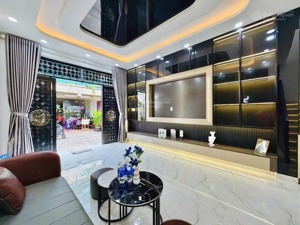 Bán nhà  40m hẻm thông kinh doanh  đường bùi quang là, p.12, gò vấp giá 4.25 tỷ