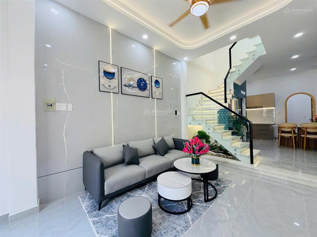 Bán nhà chính chủ gò vấp (phường an hội đông)  full nội thất cao cấp, 3pn, chỉ 5,49 tỷ