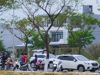 Mặt tiền võ chí công phường hoà xuân đà nẵng giá 8 tỷ. võ vĩnh cường 0901 888 ***