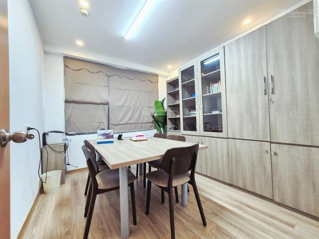 Bán căn hộ 2 phòng ngủ vinhomes d'capitale tầng đẹp full nội thất cao cấp chỉ 4,8 tỷ