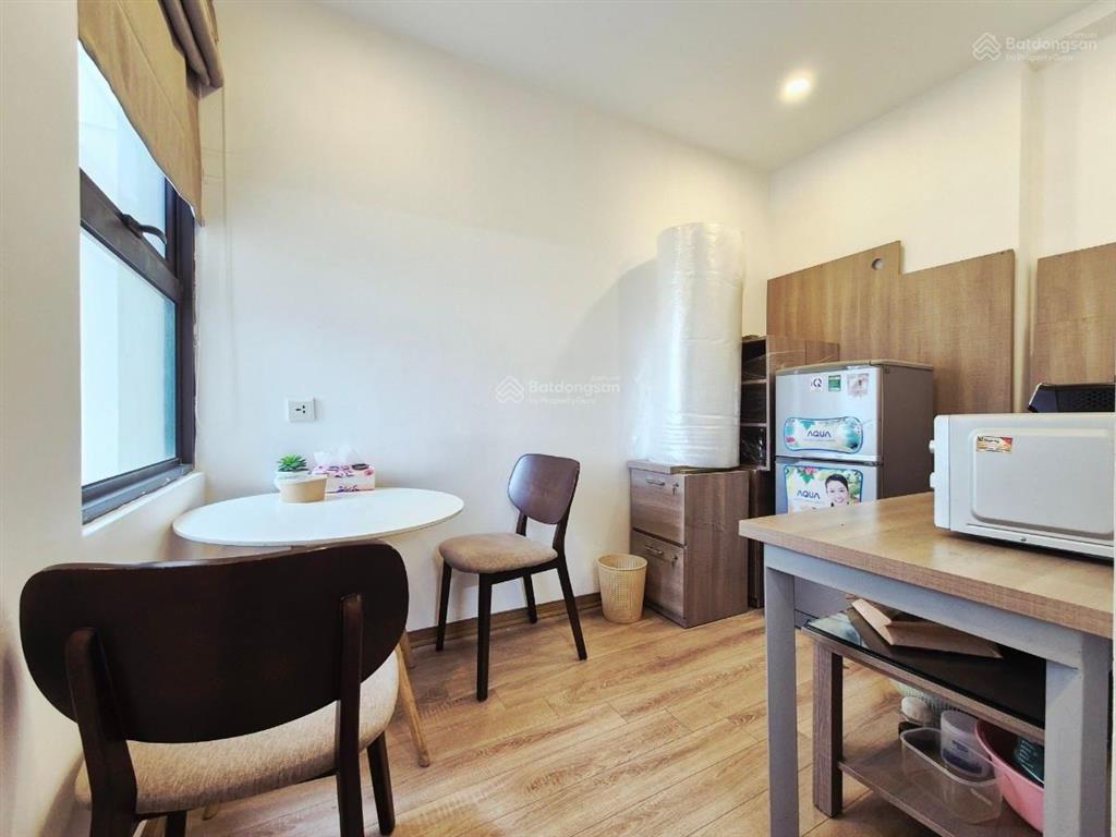 Bán căn hộ 2 phòng ngủ vinhomes d'capitale tầng đẹp full nội thất cao cấp chỉ 4,8 tỷ