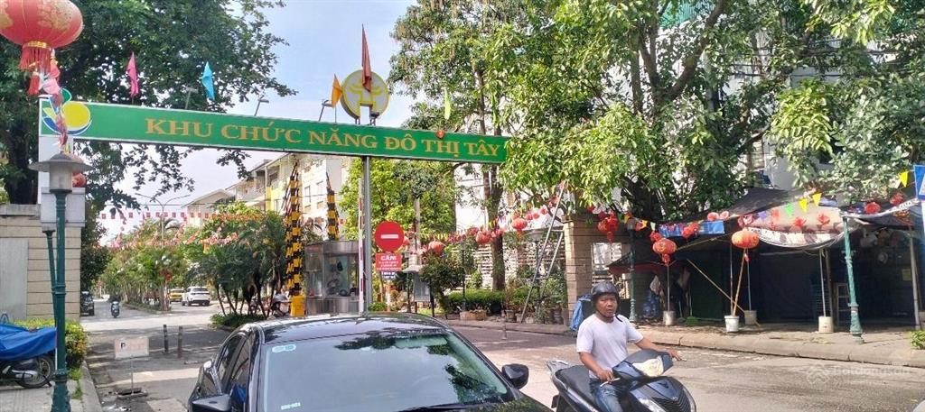Biệt thự liền kề vigracenra, 272 hữu hưng, tây mỗ, 100m, *4 tầng, vỉa hè rộng, oto kinh doanh đỉnh.