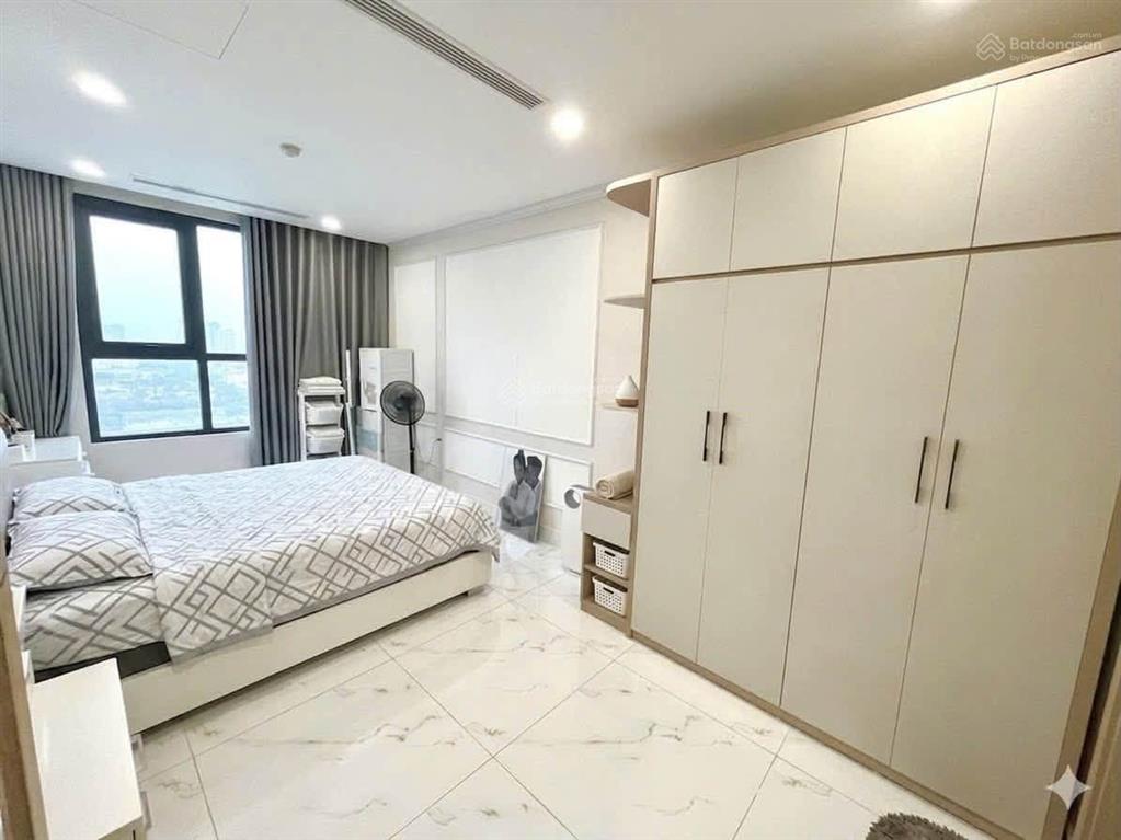Bán căn hộ cao cấp the zei mỹ đình 90m2 view hồ 2pn có slot ô tô sổ đỏ chính chủ