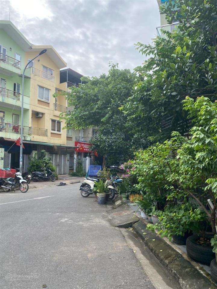 Giá đầu tư, liền kề, 94m2 4 tầng kđt hữu hưng, tây mỗ, vỉa hè, ô tô, kinh doanh