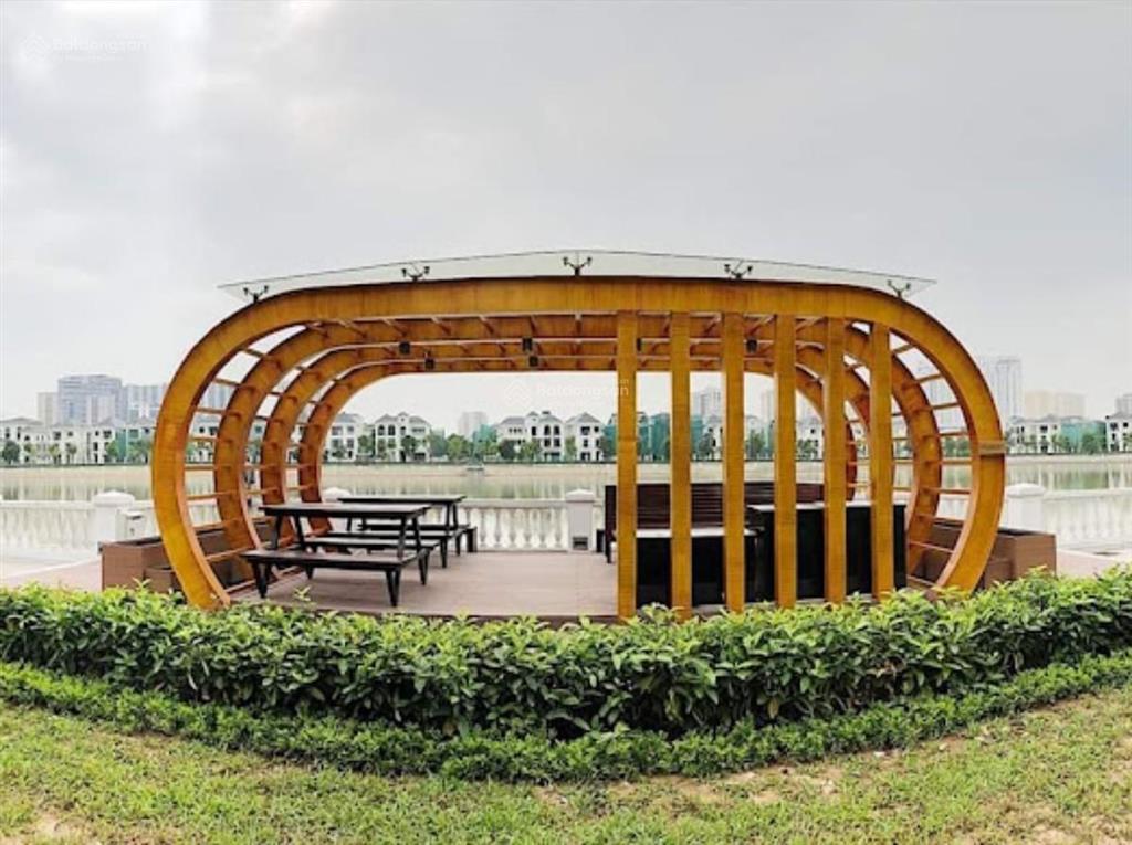 Chỉ 3,15 tỷ mua ngay căn hộ g3 vinhomes green bay. ban công rộng, full nội thất tiện ích vinhomes