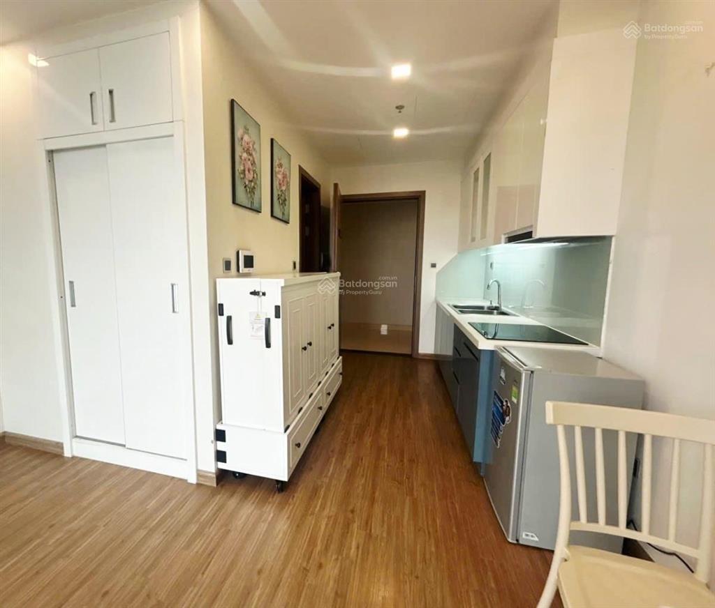 Chỉ 3,15 tỷ mua ngay căn hộ g3 vinhomes green bay. ban công rộng, full nội thất tiện ích vinhomes