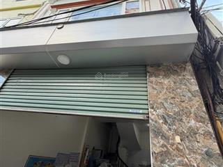 Lô góc, dân xây, ngõ 169 đại mỗ 35m, 4 tầng, ngõ thông, gần ô tô, cạnh công an phường