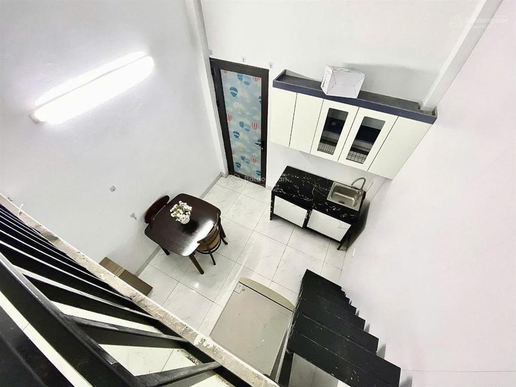 Vừa ở kết hợp cho thuê ngõ 17 đại mỗ. 69m*5 tầng 7 phòng khép kín. giá chỉ 11,5 tỷ