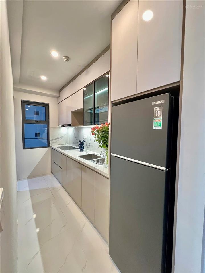 Bán căn thương mại 2n2vs full đồ giá 2,2 tỷ tại chung cư evergreen bắc giang.  0962 079 ***