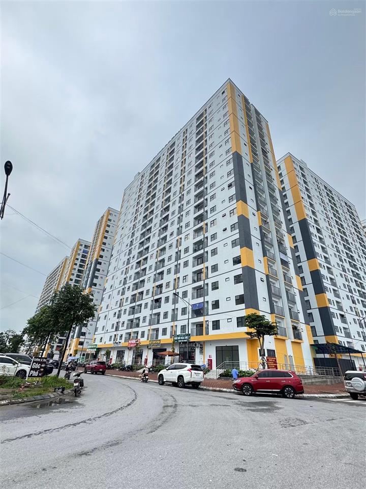 Tôi cần bán căn thương mại 3n2vs giá 2,4 tỷ tại chung cư evergreen bắc giang