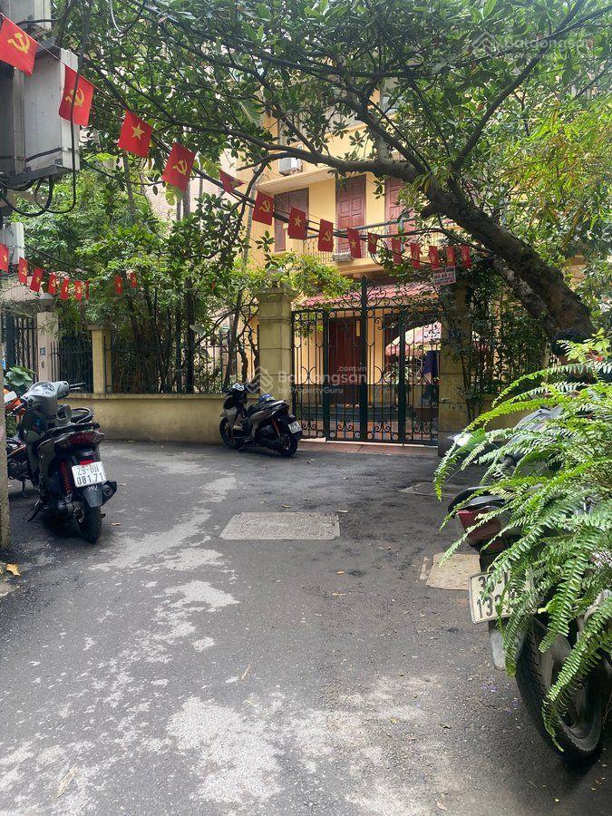 Nhà đẹp quảng khánh, gần hồ mặt tiền 6.5m rộng vị trí hiếm, đầu tư giữ tiền cực tốt