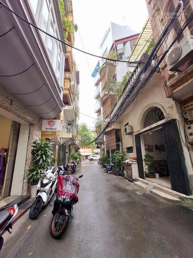 Chủ cần bán! nhà 2 thoáng, ngõ ô tô đường tôn đức thắng, dân xây chắc chắn. dt60m2, 26.9 tỷ. đẹp