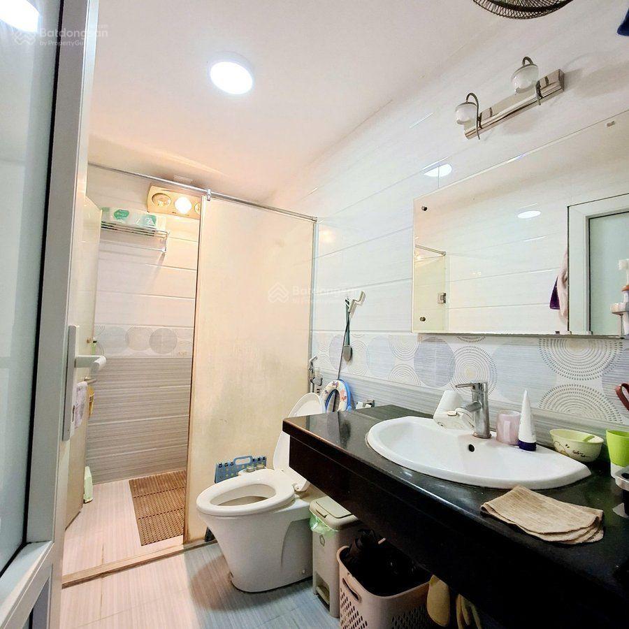 Chủ cần bán! nhà 2 thoáng, ngõ ô tô đường tôn đức thắng, dân xây chắc chắn. dt60m2, 26.9 tỷ. đẹp