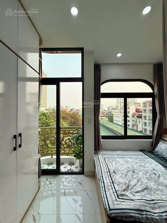 Giảm 1 tỷ. sát royal city, ccmn 9 phòng full khách dòng tiền 1 tỷ/năm giảm sâu mùa lễ. nhà 2 thoáng