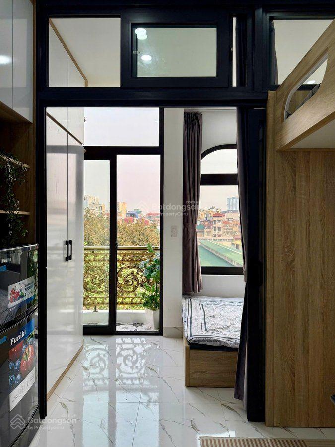 Giảm 1 tỷ. sát royal city, ccmn 9 phòng full khách dòng tiền 1 tỷ/năm giảm sâu mùa lễ. nhà 2 thoáng