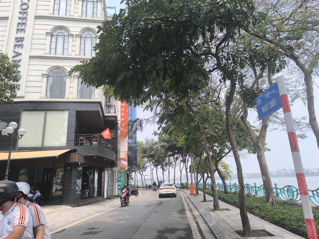 Phố nhật chiêu, hàng xóm sen hồ tây. căn góc ở xướng. vị trí đắc địa đầu giồng