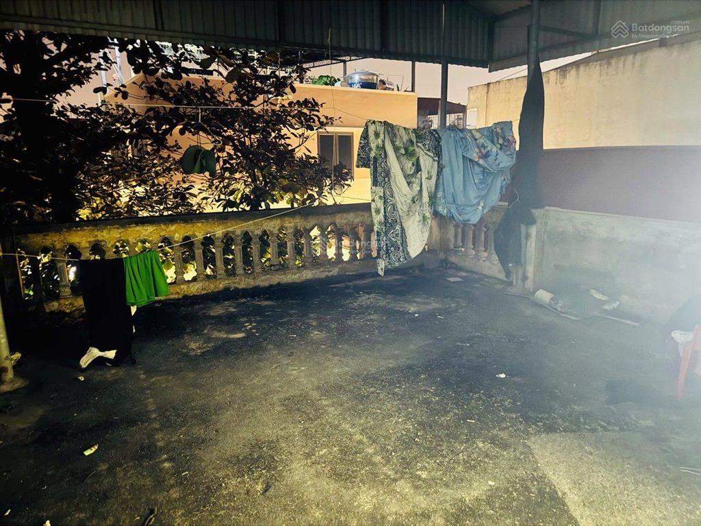 Thụy phương. nhà nát chủ xác định bán đất mặt ngõ ô tô, 2 thoáng kinh doanh, ô tô vài nhà.