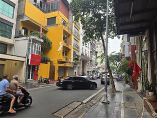 Hiếm! nhà ngã 5 hàng đậu 38m2, 5 tầng, ngõ nông gần hồ trúc bạch. đẳng cấp phố trung tâm