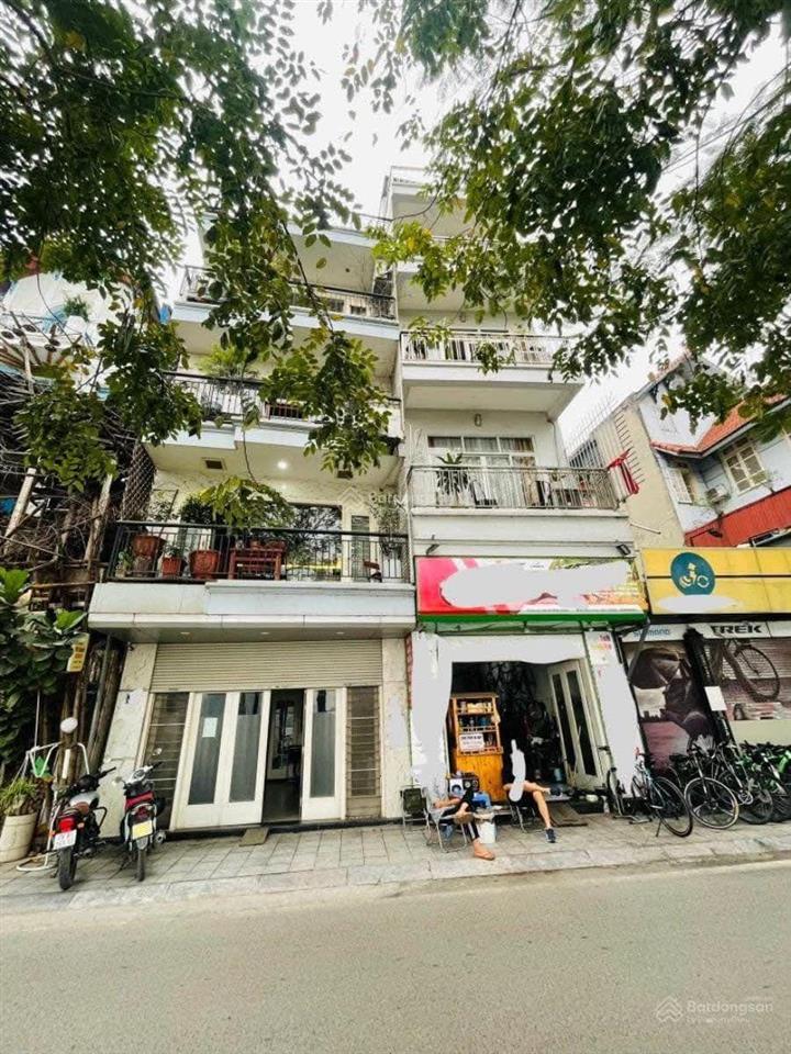 Mặt hồ tây nhật chiêu  2 mặt tiền  view toàn cảnh hồ tây  138m2  93 tỷ