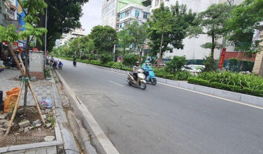 Siêu phẩm đất mặt phố lạc long quân tây hồ 170m2, 2 mặt tiền hiếm, view hồ tây, sát phố xuân la