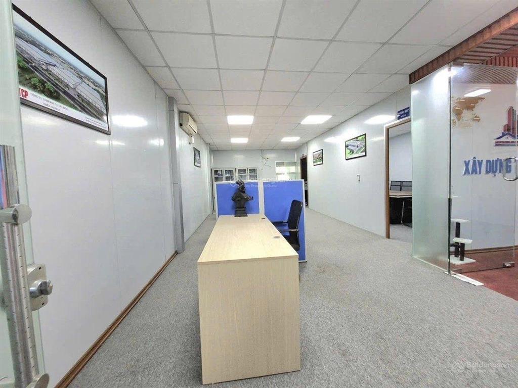 Hiếm! với nhỉnh 28.5 tỷ khu phân lô mặt tiền 7.14m, diện tích 120m2 đường 2 làn tại phạm văn đồng