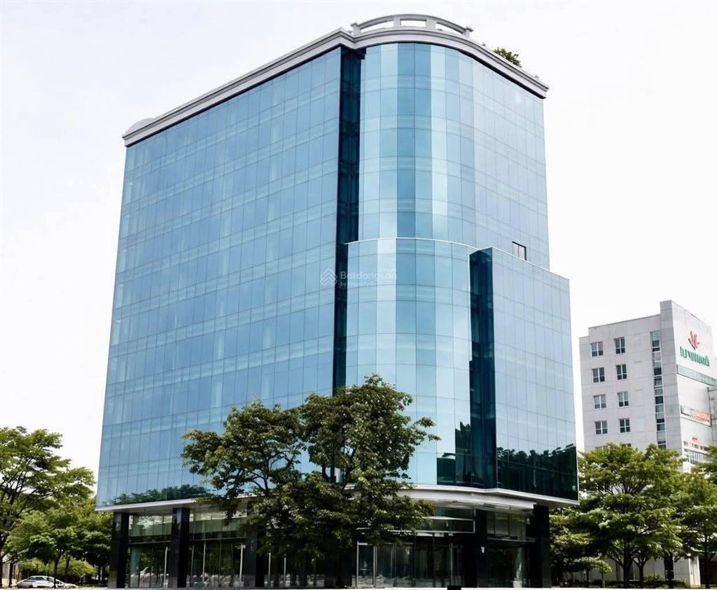 Toà văn phòng lõi phố cổ 525m2, 12 tầng, 2 tầng hầm mặt tiền 30m hàng hiếm cho nhà đầu tư tầm nhìn