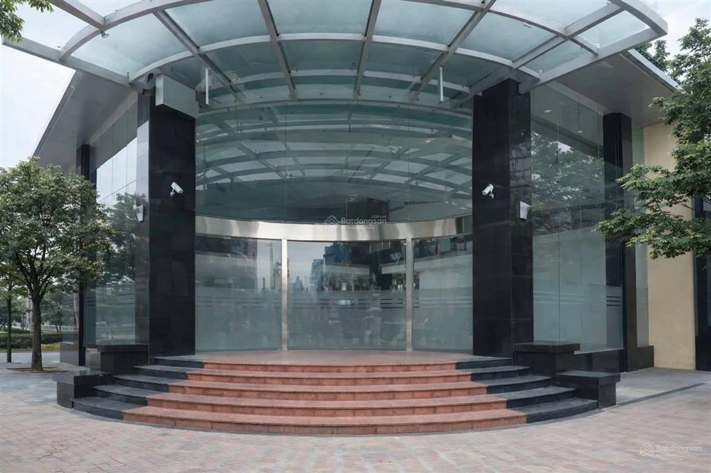 Toà văn phòng lõi phố cổ 525m2, 12 tầng, 2 tầng hầm mặt tiền 30m hàng hiếm cho nhà đầu tư tầm nhìn