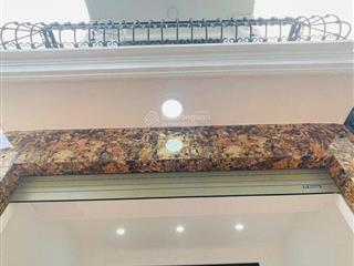 Bán nhà phố an dương vương. nhà gần sunshine city, thang máy gần ô tô. dt42m2 x 6 tầng