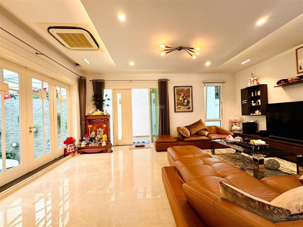 Hàng hiếm vườn đào 368m2, view vườn hoa, hàng xóm toàn lãnh đạo cấp cao