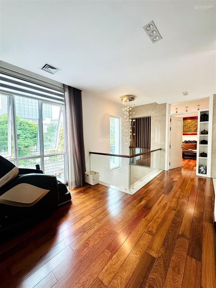 Hàng hiếm vườn đào 368m2, view vườn hoa, hàng xóm toàn lãnh đạo cấp cao