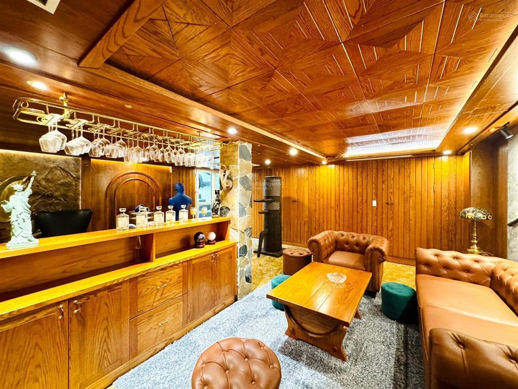 Hàng hiếm vườn đào 368m2, view vườn hoa, hàng xóm toàn lãnh đạo cấp cao