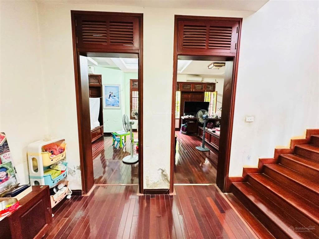 Siêu phẩm kđtm dịch vọng biệt thự 210m view công viên hầm để nhiều ô tô hiếm bán